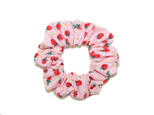 Strawberry Scrunchie - Pink