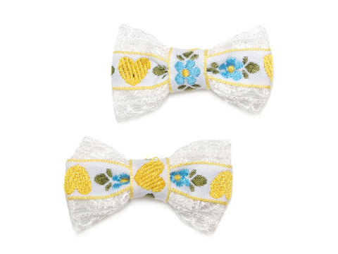 Scandi Heart Lace Bow Clips - Yellow