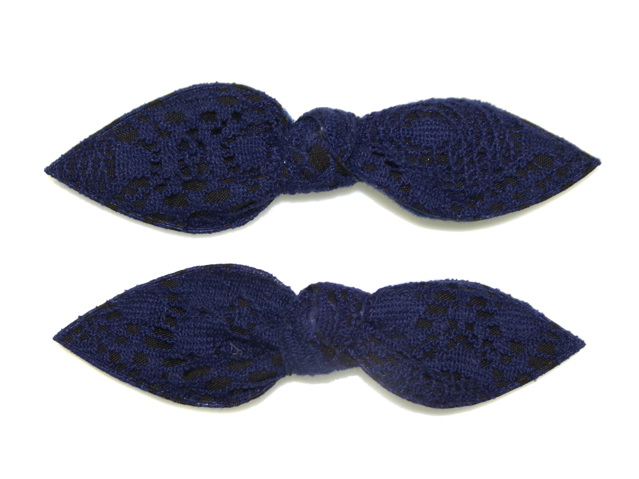 Lace Pointed Bow Large Snaps - Navy